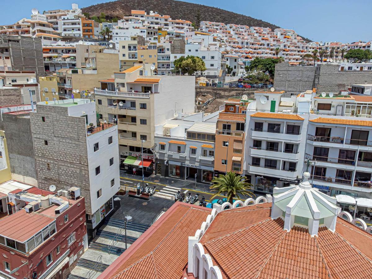 Apartamentos En El Centro De Los Cristianos Arona  Dış mekan fotoğraf