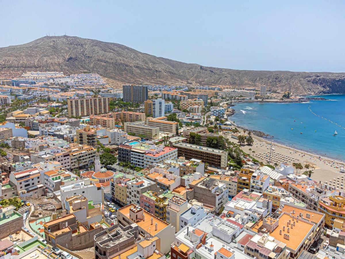 Apartamentos En El Centro De Los Cristianos Arona  Dış mekan fotoğraf