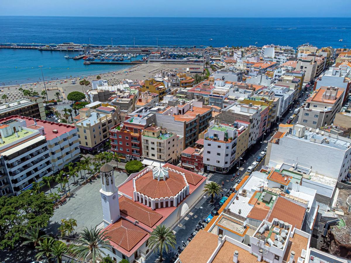 Apartamentos En El Centro De Los Cristianos Arona  Dış mekan fotoğraf