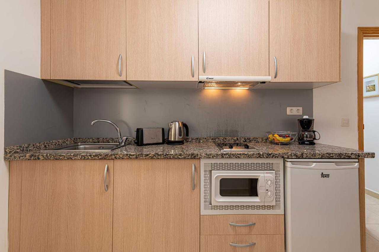 Apartamentos En El Centro De Los Cristianos Arona  Dış mekan fotoğraf