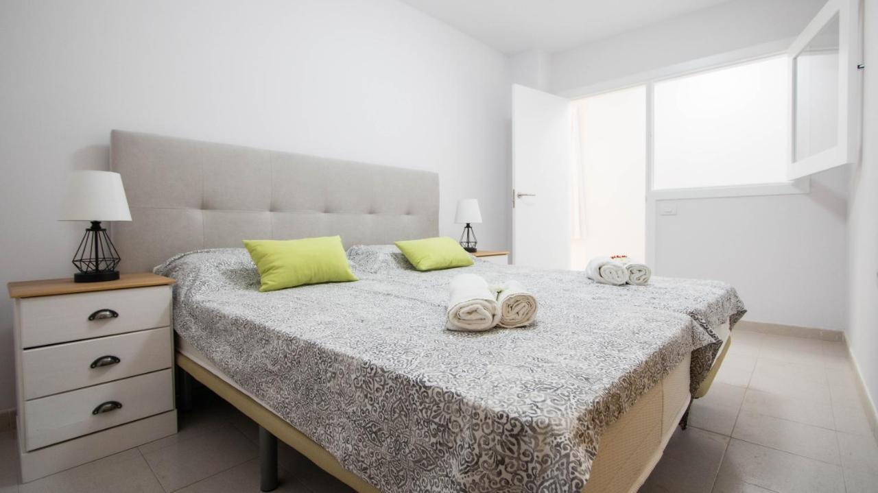 Apartamentos En El Centro De Los Cristianos Arona  Dış mekan fotoğraf